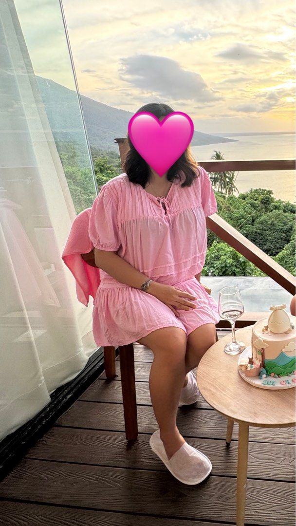 Dominique & Co Pink Coordinates skort and blouse (Category: Sets or Coordinates) located in Bacoor. Submitted by blueberrycheesecake11 (Listing ID 1434685452, Image 3). Description: Selling my pre-loved dresses and coordinates that I bought from Dominique & Co on tiktok shop 🫶🏻 for only 400 pesos each! - Blue Ofelia Long Tube Dress- Original price ₱549 - Cherry Red Melissa Linen Dress- OG price ₱555 - Barbie Pink Soleil Preppy Soft Linen Coordi
