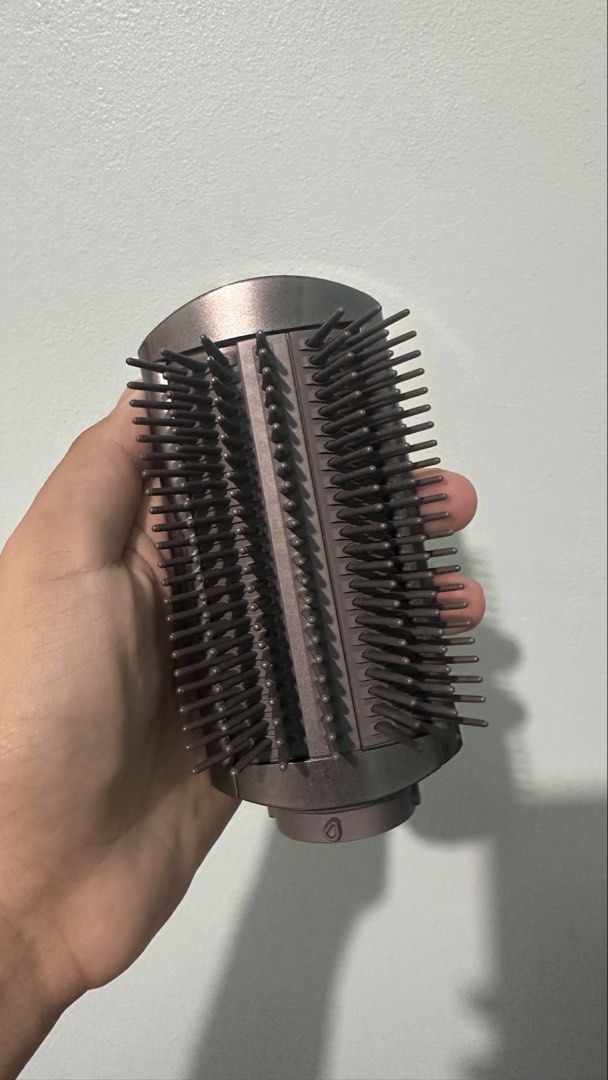 Dyson Airwrap Firm Smoothing Brush Attachment (Category: Hair) located in Urdaneta. Submitted by oc_decluttering (Listing ID 1434757509, Image 1). Description: For Sale Dyson Firm Smoothing Brush for Dyson Airwrap Multi-Styler (Fuschia/Nickel) RFS : not using this attachment Selling Price : 2,500 (negotiable) Original Dyson Like new Used once or twice for trial No damage Preferably Pick-up or Meet-up at Urdaneta City, Pangasinan For shipping, buy