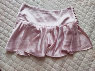 (Category: ) located in . Submitted by q_preloved_items (Listing ID 1434634088, Image 1). Description: .