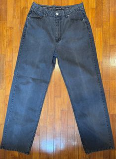 (Category: ) located in . Submitted by pirelli_sg (Listing ID 1434693947, Image 1). Description: .