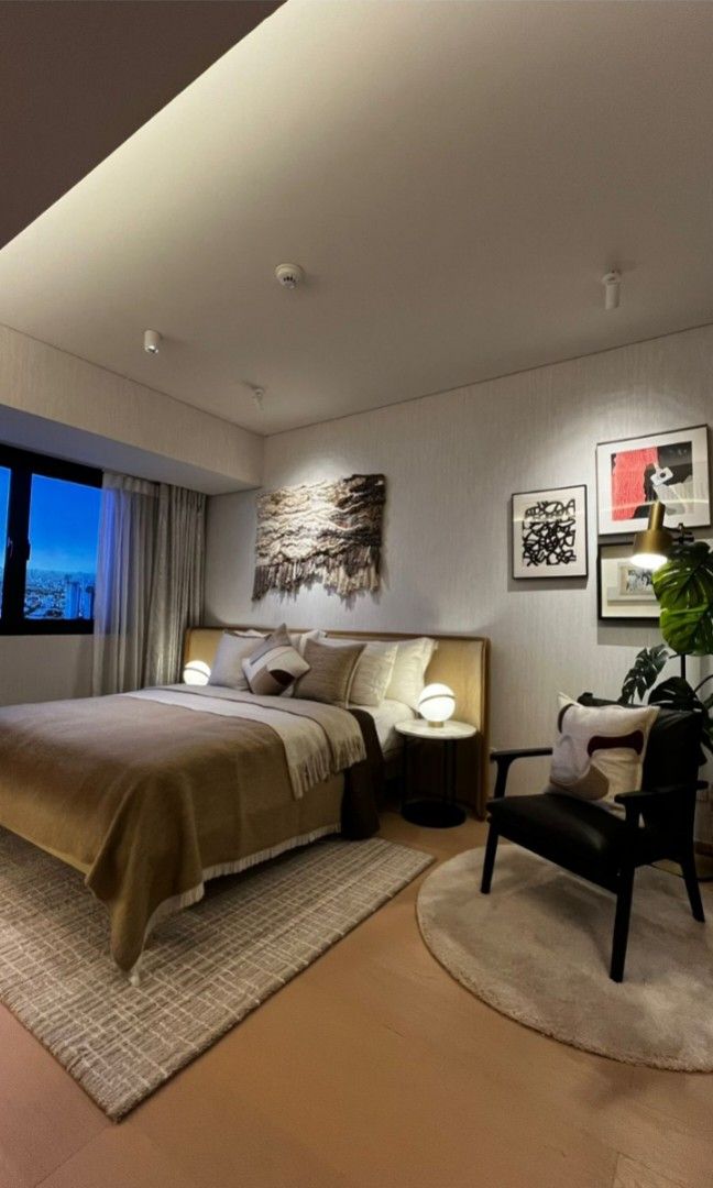 Greenbelt Hamilton 3 Bedrooms Ffurn (Category: Apartments & Condos) located in Quezon City. Submitted by bengco99 (Listing ID 1434778681, Image 1). Description: Interior designed three bedroom Unit fully furnished 1 parking please see to appreciate for viewing please call Beng 0916-638-4533 0998-367-9008.