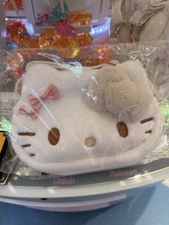 Hello Kitty Plush Handbag