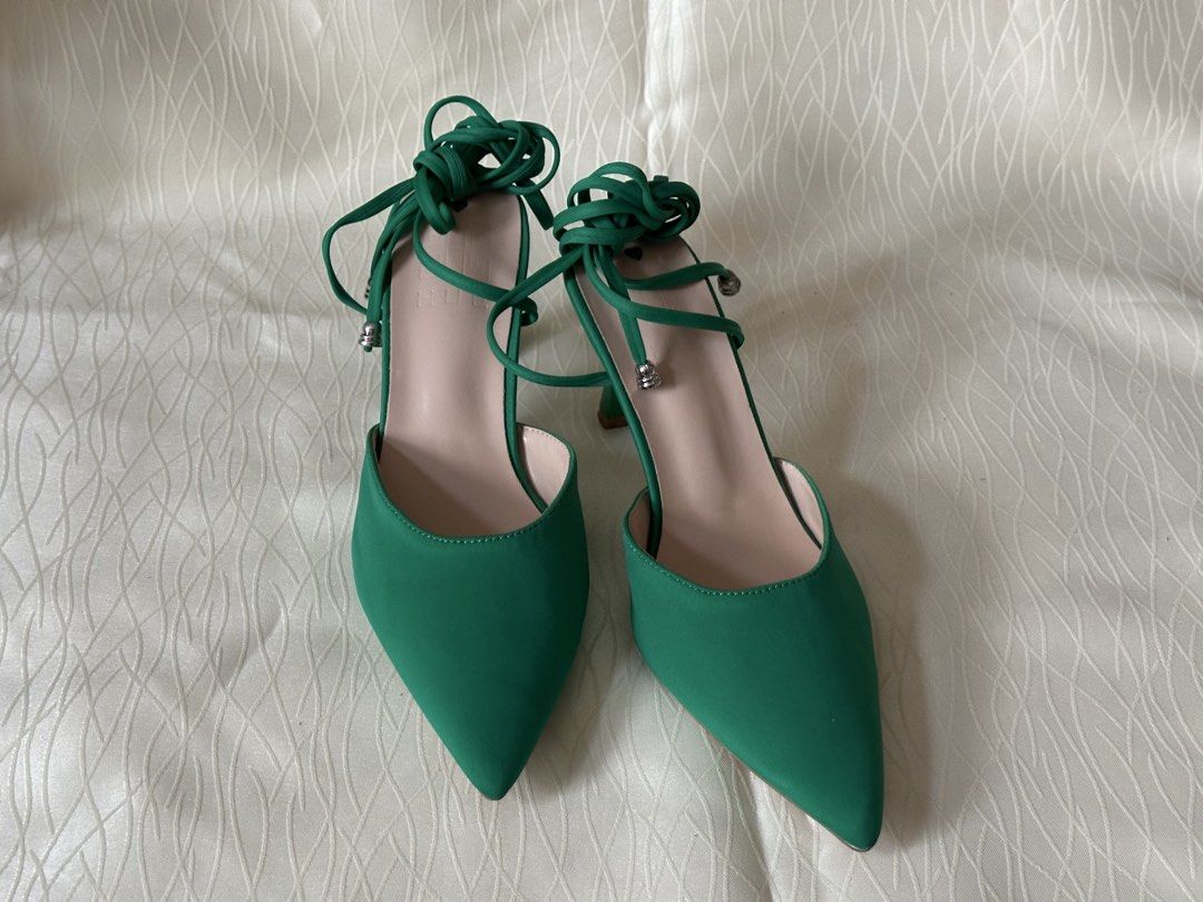 HUE Lace Up Green Pointed Heels (Category: Heels) located in Manila. Submitted by itscially (Listing ID 1434743928, Image 1). Description: Condition: Like New/ Fitted once, never used outside Details: - Size: US 8 - Color: Emerald Green - Style: Pointed toe, lace-up ankle tie - Heel height: ~2-3 inches - No box - No major flaws RFS: Decluttering Price: 590 (slightly negotiable) Delivery: Via LBC / Grab / Lalamove (buyer shoulders shipping fee) PM
