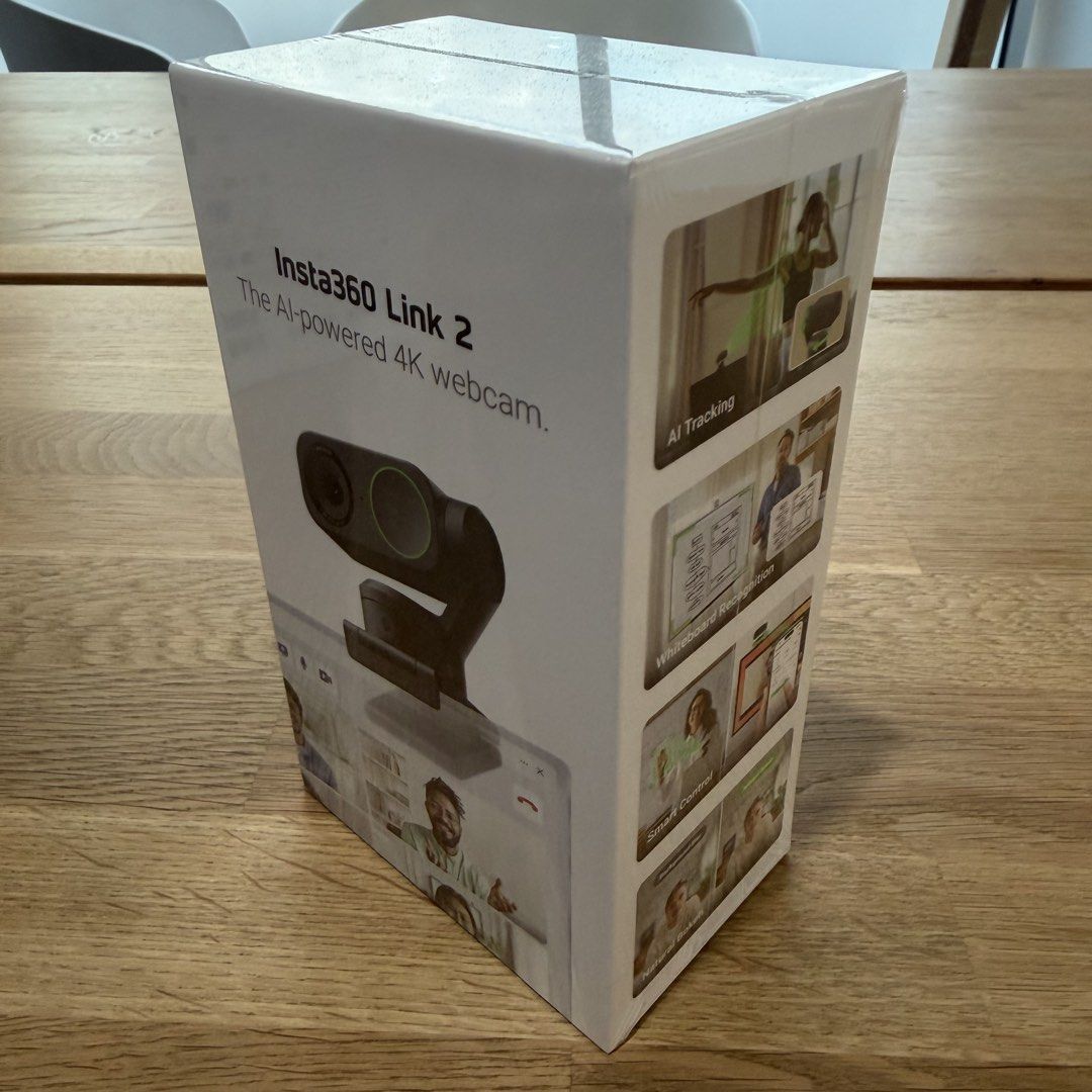 Insta360 Link 2 AI-powered 4K Webcam - Brand New