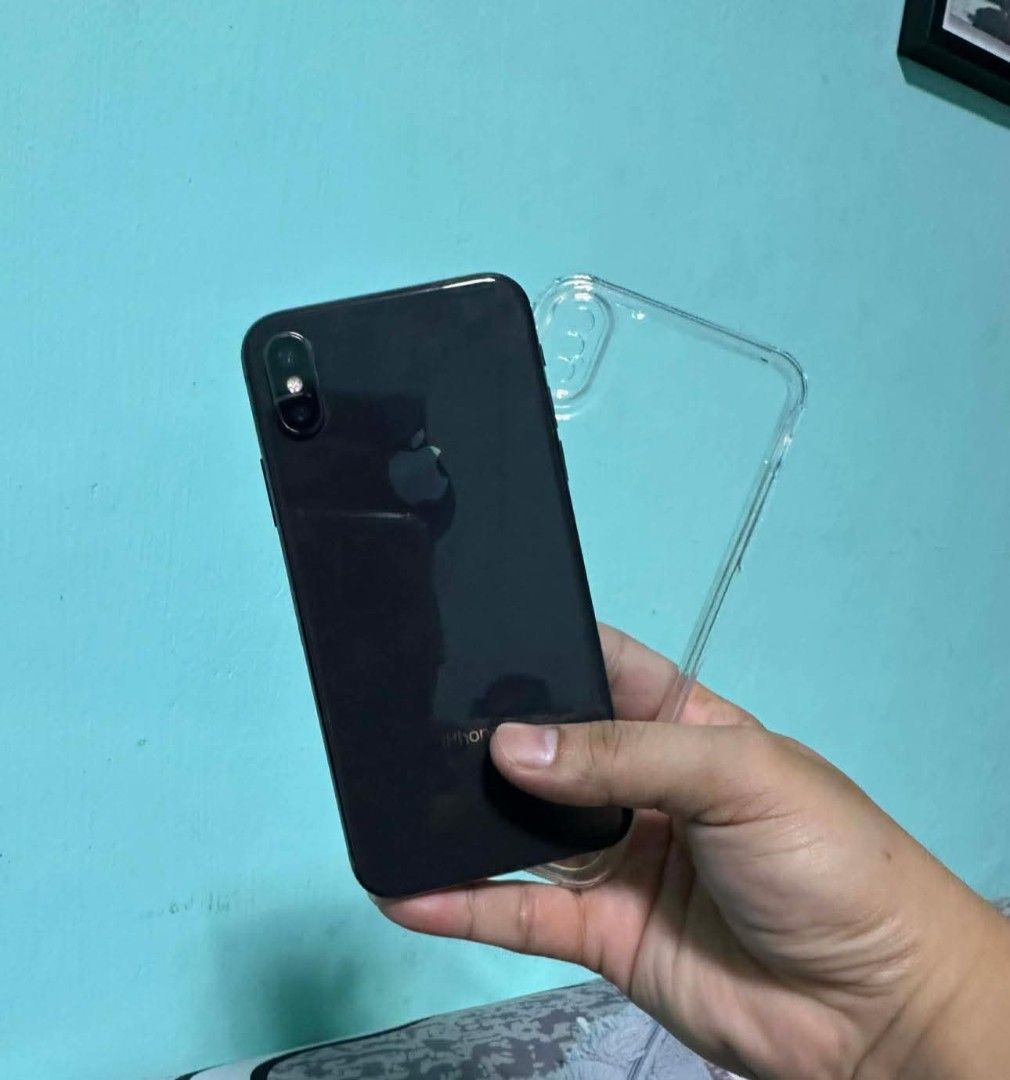 IPHONE X FOR SALE (Category: iPhone X Series) located in Guiguinto. Submitted by santhrift_260 (Listing ID 1434722730, Image 1). Description: IPHONE X 64GB Bypass Wifi used only ✅Wifi/Hotspot pwede ✅Ios16 ✅Bh100 ✅All Camera All working ✅Good for back up phone 🎁 Inclusions : Unit and 2 case only ❌ No truetone, No Face id, sound (airphone/airpod Meron) Take Note: Can’t Update/Reset Location: Guiguinto Bulacan📍.