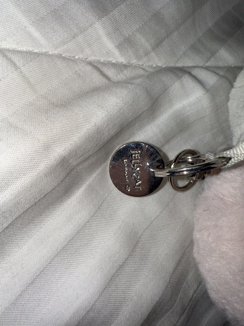 Jellycat Amuseable Marshmallow Keychain (Category: Plushies & Soft Toys) located in Las Pinas. Submitted by tc.777 (Listing ID 1434720131, Image 3). Description: - Original, bought in Paris, France - Fr Las Piñas City.