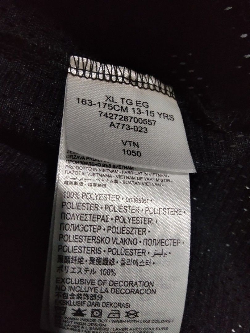 Jordan jersey Authentic youth xl (Category: Babies & Kids Fashion) located in Pasay City. Submitted by jerome23 (Listing ID 1434695940, Image 3). Description: size youth xl American size best fit medium Adult length 28 width 20 inches brandnew 💯 Authentic.