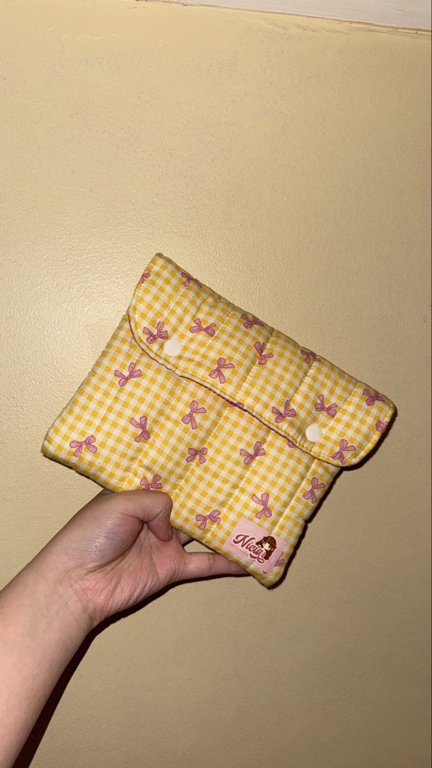 kindle kobo e-reader pouch (Category: Purses & Pouches) located in Baguio. Submitted by 0405.sabbie (Listing ID 1434755091, Image 1). Description: very high quality and very protective most e-readers fit. will refer to the reviews to see if yours will fit :)) rfs: decluttering, crocheted my own pouch.