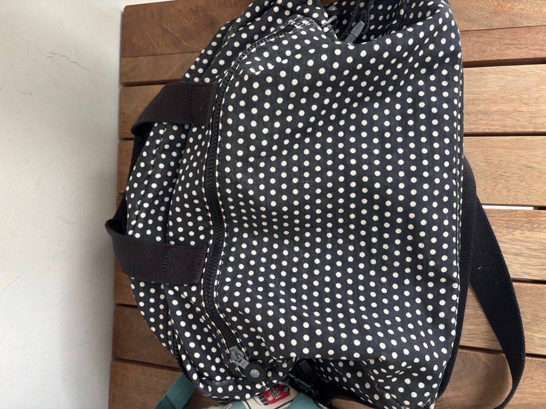 Kipling (Category: Cross-body Bags) located in Ipoh. Submitted by lindaaaaaaaahhhh (Listing ID 1434732477, Image 3). Description: Baby nappy bag ! With lots compartments and the material is easy to clean ..