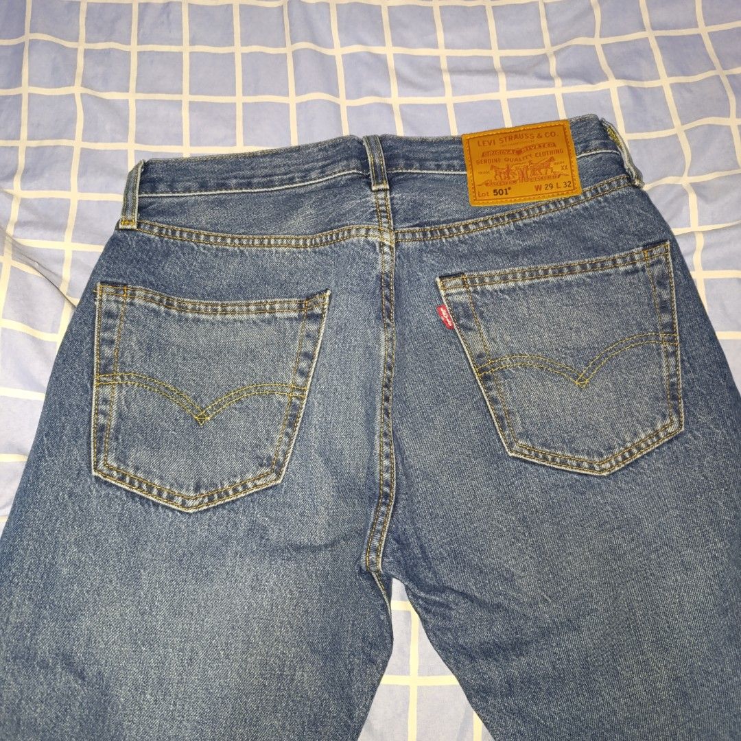 Levi's 501 Jeans W29 L32 (Category: Jeans) located in Abucay. Submitted by stripesandcheck (Listing ID 1434757476, Image 1). Description: - Authentic Levi's 501 Jeans - Size: W29 L32 - Used once saglit lang kasi malaki (not yet washed).