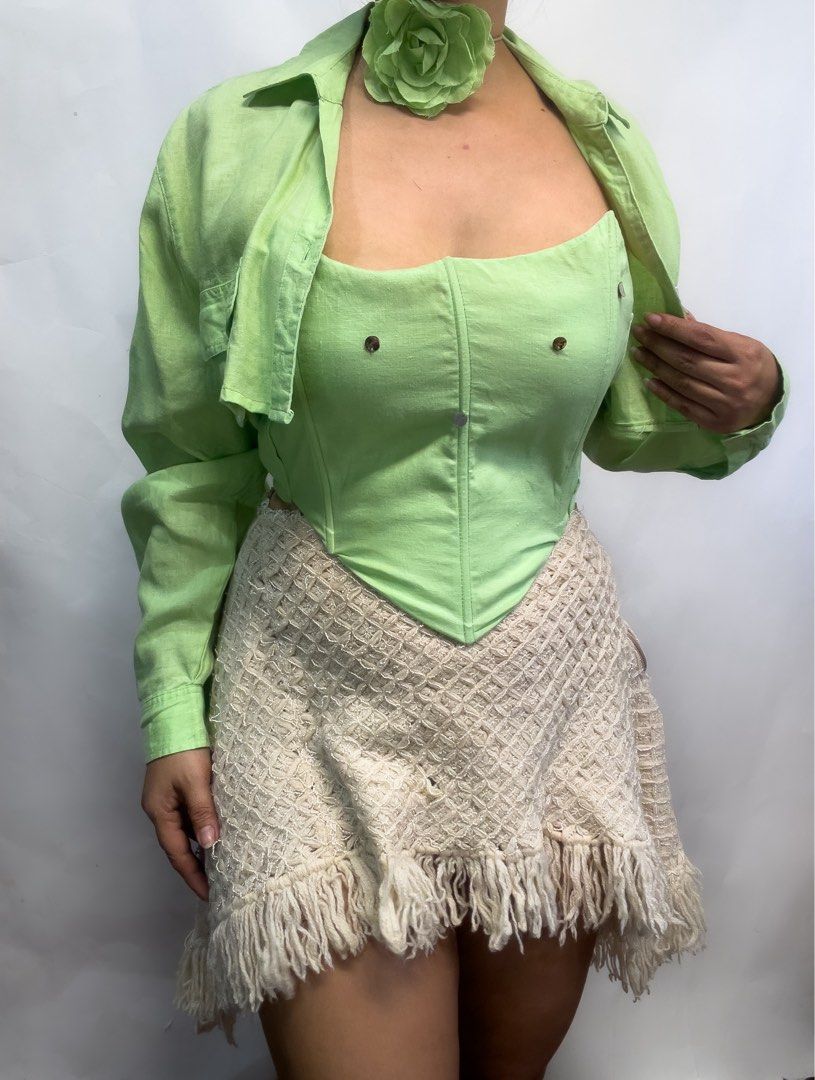 light Green longsleeve with Boned corset remade (Category: Longsleeves) located in San Pablo. Submitted by buttonsandcollars (Listing ID 1434654970, Image 1). Description: light Green longsleeve with Boned corset remade Small to Medium Free choker .