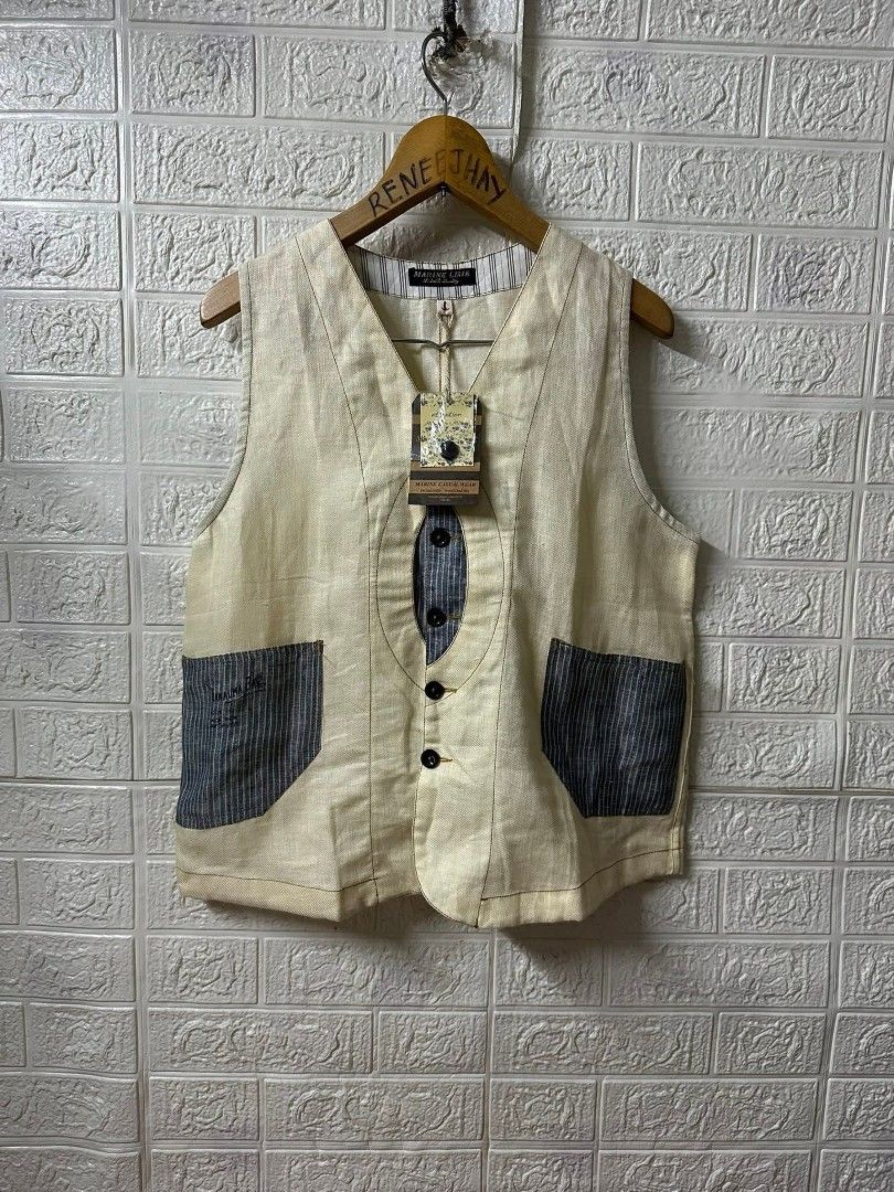 lime.inc LENIN CHAMB RAY TWILLWORK VEST (Category: Vests) located in Bacoor. Submitted by arlenelamery (Listing ID 1434658453, Image 2). Description: LIME .INC LENIN CHAMBRAY TWILL WORK VEST AUTHENTIC BRANDNEW WITH HANGTAG NO ISSUE SIZE LARGE ON TAG SIZE ACTUAL VIA TAPE MEASURE W21.5 PIT TO PIT L24 Price 980 SF PM MODE OF PAYMENT TRU GCASH LOC CAVITE.