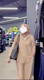 (Category: ) located in . Submitted by prelovedbyaiar (Listing ID 1434721648, Image 1). Description: .