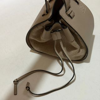 （分類：）位於 。 由 geooooof 提交（商品編號 1434616740，圖片 1）。簡介： 。