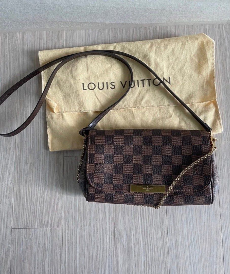 🎀 Authentic Louis Vuitton Favorite PM🤎 (Category: Luxury Bags & Wallets) located in Manila. Submitted by sourcedbyn222 (Listing ID 1434785108, Image 3). Description: 🎀 Authentic Louis Vuitton Favorite PM🤎 ✨With dust bag and box (authencity certificate) ✨good condition with minor sign of usage. scratches on front hardware is not visible when worn.