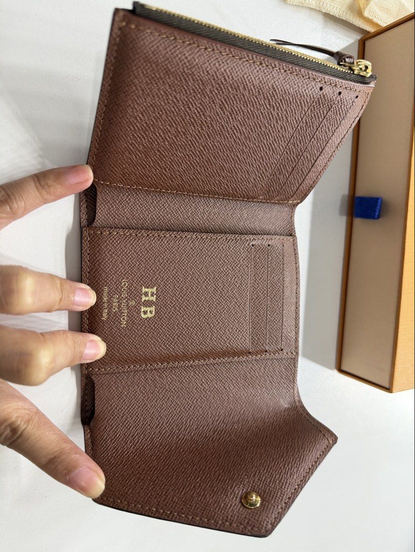 Louis Vuitton Victorine Wallet (Category: Luxury Bags & Wallets) located in Cebu City. Submitted by honeybontilao (Listing ID 1434781160, Image 3). Description: - Authentic Louis Vuitton Victorine Wallet - Brown monogram pattern - Includes original box, dust bag, and paperwork - Good as new, no tear/cracks - Personal preloved item, bought at Nustar for 32,900 - Slightly negotiable .