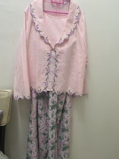 (Category: ) located in . Submitted by amirah.co (Listing ID 1424220732, Image 1). Description: .