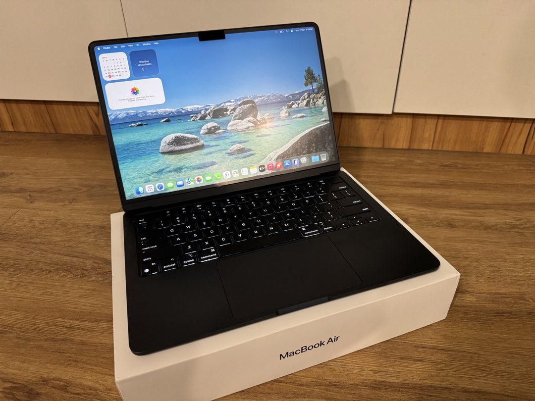 MacBook Air 13 inch M3 8/512GB (2024)