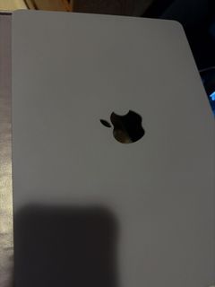 MacBook Air439463989624842240