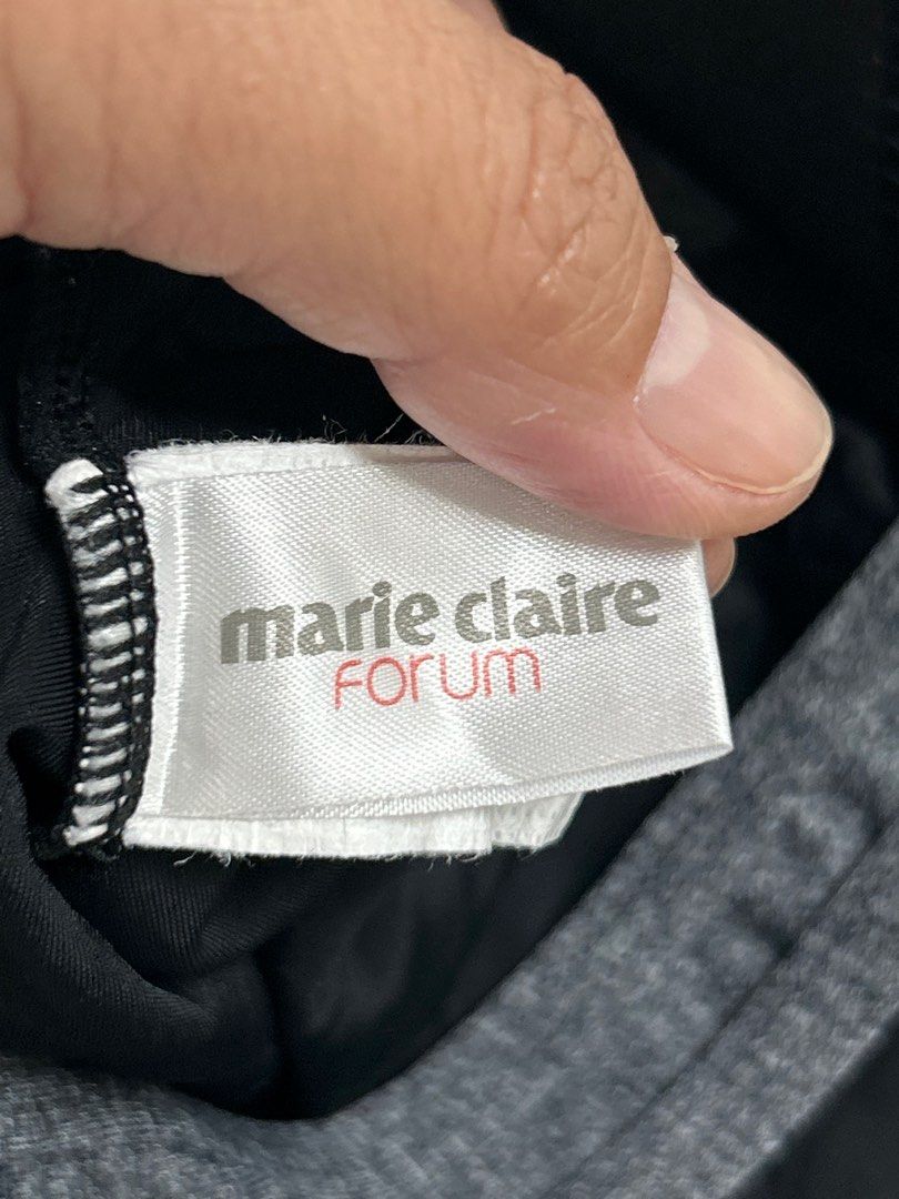 Marie Claire Swimsuit (Category: Swim Top & Rash Guards) located in Taguig. Submitted by heyshopperk (Listing ID 1434734617, Image 3). Description: Please read!!! ✅️ Preloved! No Flaws! ✅️ Medium (95-100cm) ✅ Padded ✅️ 100% Authentic or Money back ✅️ Location: Mandaluyong ✅️MOP: BPI/GCASH ✅️ Shipping via JNT for Provincial and Lalamove if within Metro Manila.