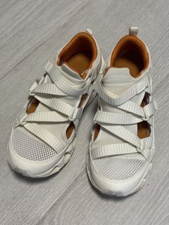 （分類：）位於 。 由 carmenstarstar 提交（商品編號 1434767953，圖片 1）。簡介： 。