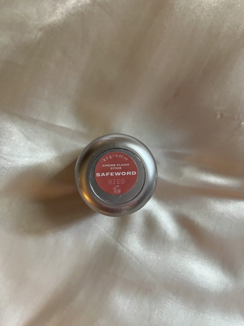 NEW issy blush shade: safeword (Category: Makeup) located in Quezon City. Submitted by jigglypuff0 (Listing ID 1434790335, Image 3). Description: .