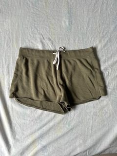 (Category: ) located in . Submitted by nicadeclutterz (Listing ID 1434680002, Image 1). Description: .