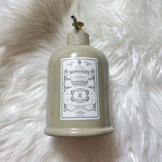 （分類：）位於 。 由 stylingstuffs 提交（商品編號 1434642749，圖片 1）。簡介： 。