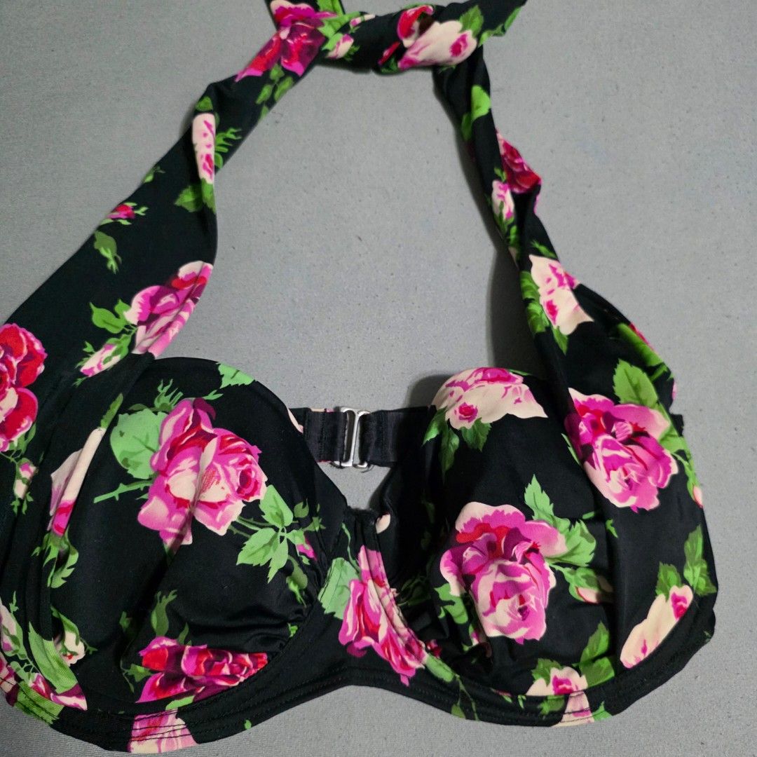 Plus Size 36D Bikini Top (Category: Bikinis & Swimsuits) located in Manila. Submitted by plussizedpixie (Listing ID 1434747384, Image 1). Description: .