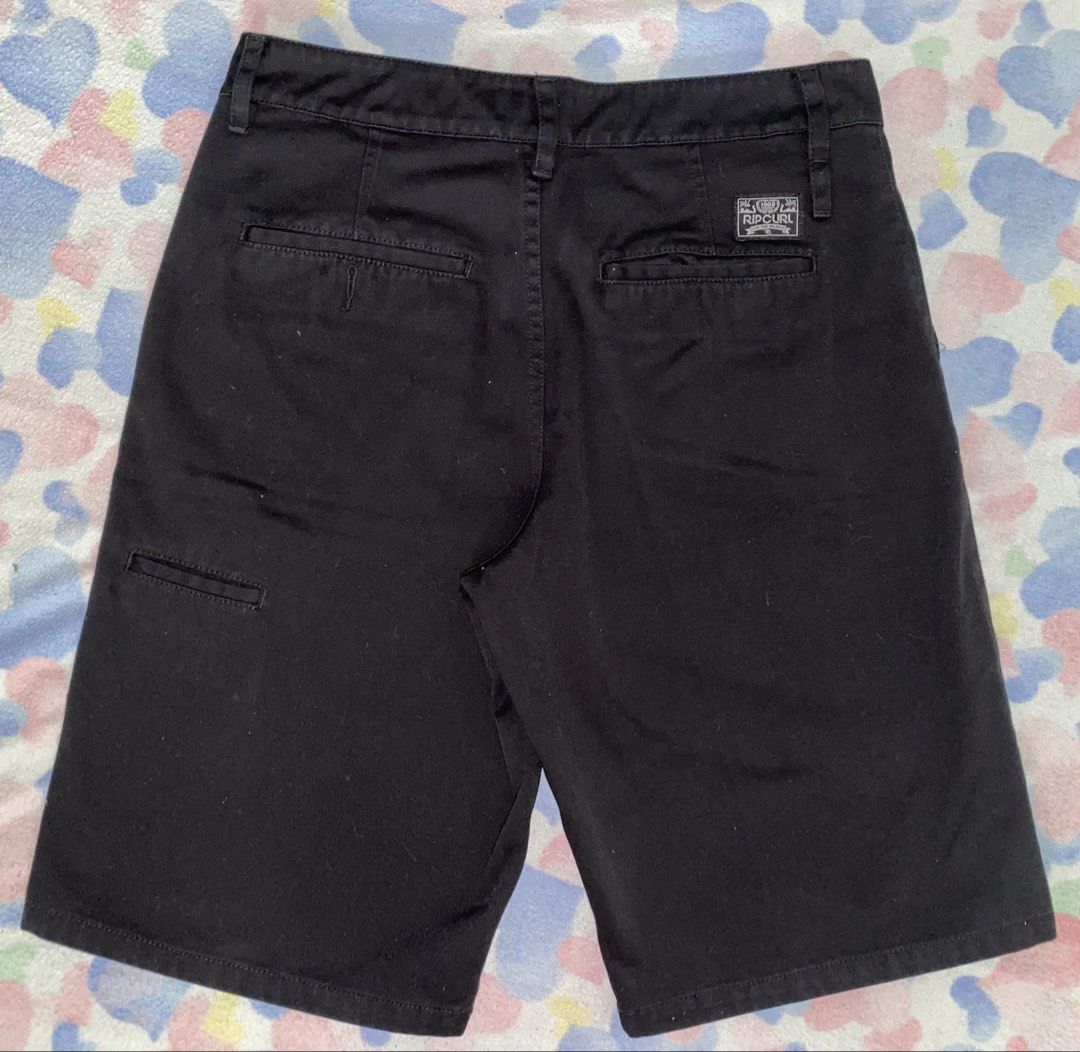 Ripcurl short (Category: Shorts) located in Lubao. Submitted by krstn_tmq (Listing ID 1434678363, Image 2). Description: .