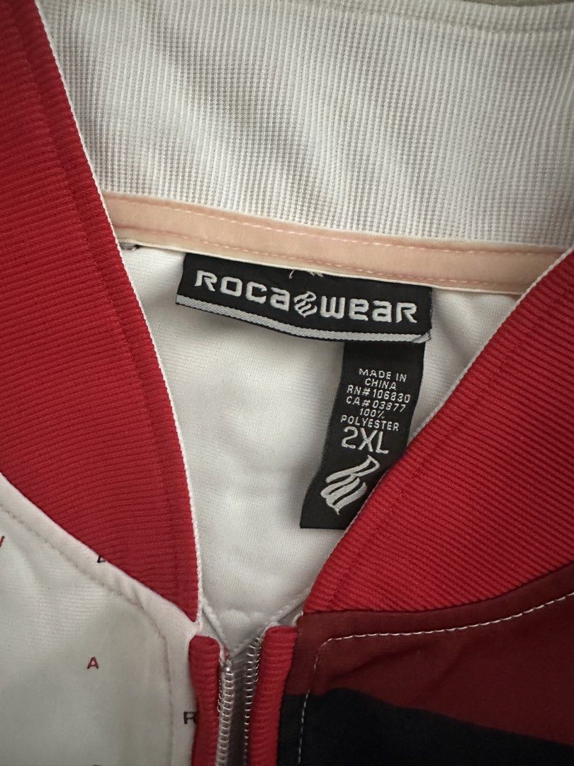 Roca wear (Category: Activewear) located in Abucay. Submitted by slickiest_source (Listing ID 1434770008, Image 3). Description: Roca wear - 1,3k₱ L - 32 W - 26 Sleeve L - 22 NO ISSUE MOP GCASH📱 SHIP VIA JNT📦 PM FOR MORE INFO.