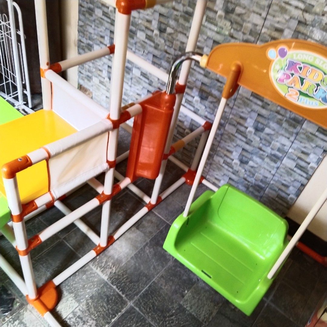 Slide & swing (Category: Infant Playtime) located in Cavite. Submitted by dimple082 (Listing ID 1434669013, Image 2). Description: Like new Foldable space saver @3500.