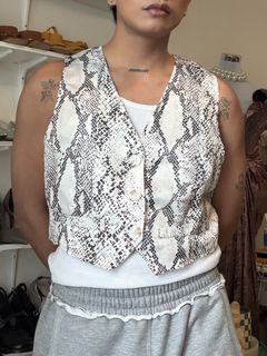 (Category: ) located in . Submitted by second.skinn (Listing ID 1434735161, Image 1). Description: .