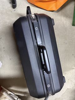 （分類：）位於 。 由 lamlam0023 提交（商品編號 1434732478，圖片 1）。簡介： 。