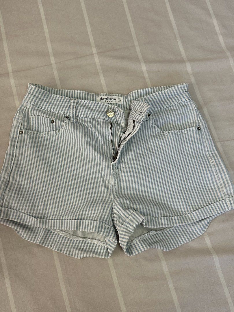 Stradivarius mini denim shorts (stripes) (Category: Shorts) located in Angono. Submitted by beamthings (Listing ID 1434681470, Image 1). Description: Stradivarius mini denim shorts (stripes) - Size XS / US 2 - no issues !!! RFS: moving abroad permanently, everything must go !.