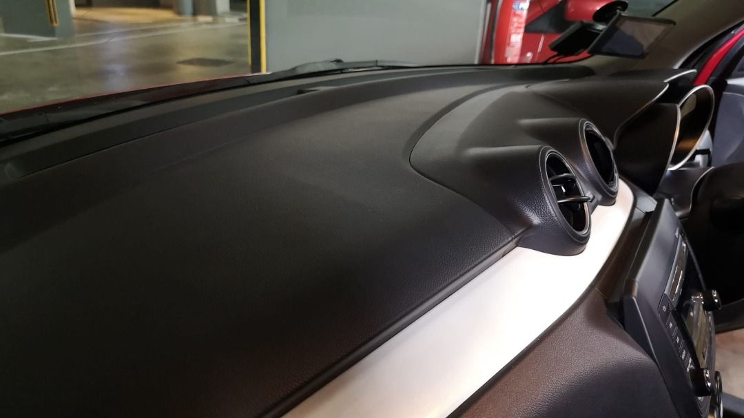 Suzuki Swift 1.0 Turbo Premium (A) (Category: Used Cars) located in Singapore. Submitted by caspian2 (Listing ID 1434691678, Image 3). Description: Full model: 2018 Suzuki Swift 1.0T GLX (Boosterjet) Auto 2018 Suzuki Swift 1.0T GLX in excellent condition. Rare turbocharged Boosterjet variant delivering strong performance while remaining fuel-efficient — a perfect balance for daily driving. Responsive 1.0L turbo engine paired with smooth automatic