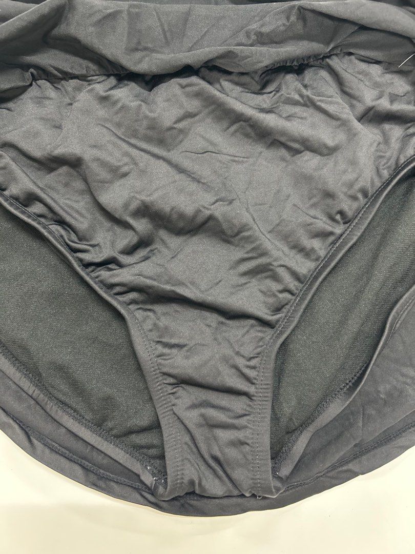 Swimwear Skirt (Category: Bikinis & Swimsuits) located in Taguig. Submitted by heyshopperk (Listing ID 1434734899, Image 2). Description: Please read!!! ✅️ Preloved! No Flaws! ✅️ Large to XL ✅️ 100% Authentic or Money back ✅️ Location: Mandaluyong ✅️MOP: BPI/GCASH ✅️ Shipping via JNT for Provincial and Lalamove if within Metro Manila.