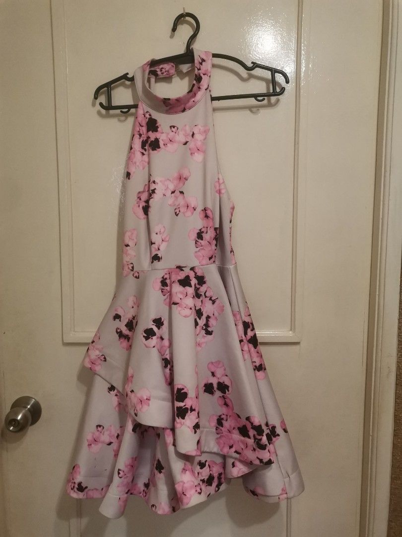 Take all 4pcs dress (Category: Dresses) located in Quezon City. Submitted by fifthings (Listing ID 1434659682, Image 1). Description: .