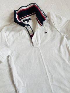 (Category: ) located in . Submitted by clearcloset84 (Listing ID 1434722139, Image 1). Description: .