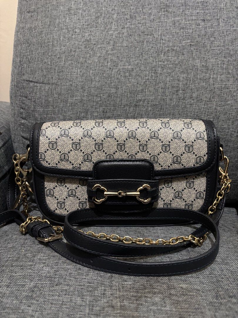 TTWN BAG THAILAND (Category: Luxury Bags & Wallets) located in Caloocan City. Submitted by quinnnatha63205 (Listing ID 1434686518, Image 1). Description: Pristine Condition Kili kili Bag Super Nice.