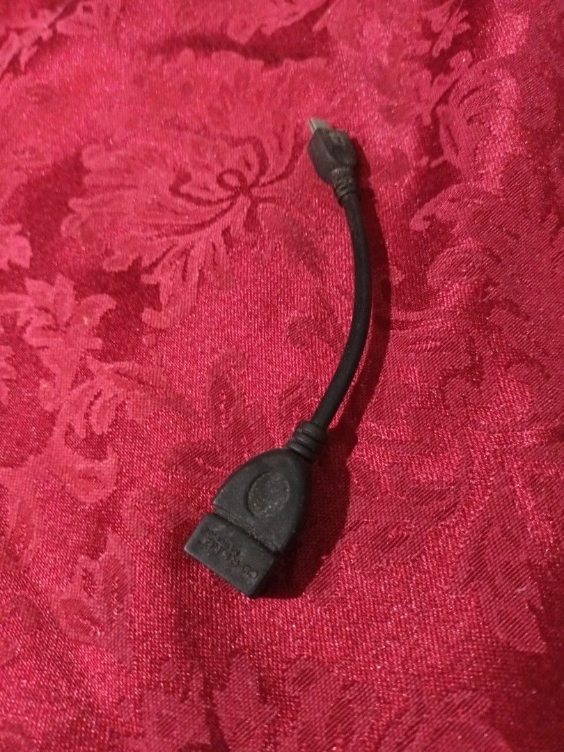 USB to Micro USB Adapter (Category: Cables & Adaptors) located in Makati City. Submitted by epic_prelovedmakati (Listing ID 1434631168, Image 1). Description: - USB to Micro USB Adapter - Black color - Converts USB to micro USB - Connect devices with micro USB to standard USB - For charging and data transfer - Compact and convenient.