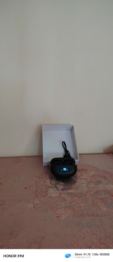 Wireless Earbuds with Charging Case