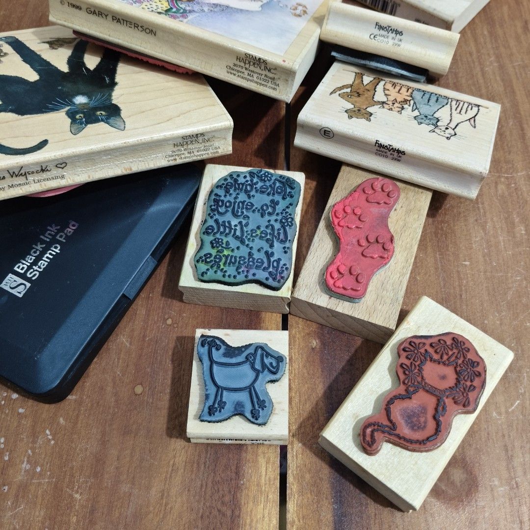 10pcs Wooden Rubber Stamp Collection (Category: Craft Supplies & Tools) located in Bontoc. Submitted by shaneebhee (Listing ID 1434758444, Image 2). Description: ✨ Wooden Rubber Stamp Collection ✨ Aesthetic + high-quality stamps for your creative projects. 🐾 Animal-themed designs 📓 Ideal for journaling, scrapbooking & DIY crafts ✔️ Well-kept, ready to use 🎁 Includes ink pad 💸 MOP: GCash 🚛 MOD: Jnt (SF c/o buyer).