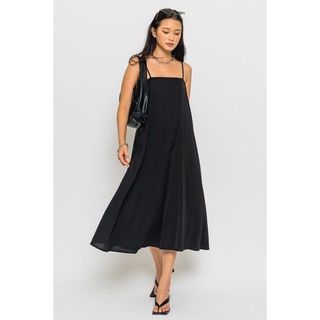 Zara Poplin Midi Dress in black, Women's Fashion, Dresses & Sets, Dresses  on Carousell