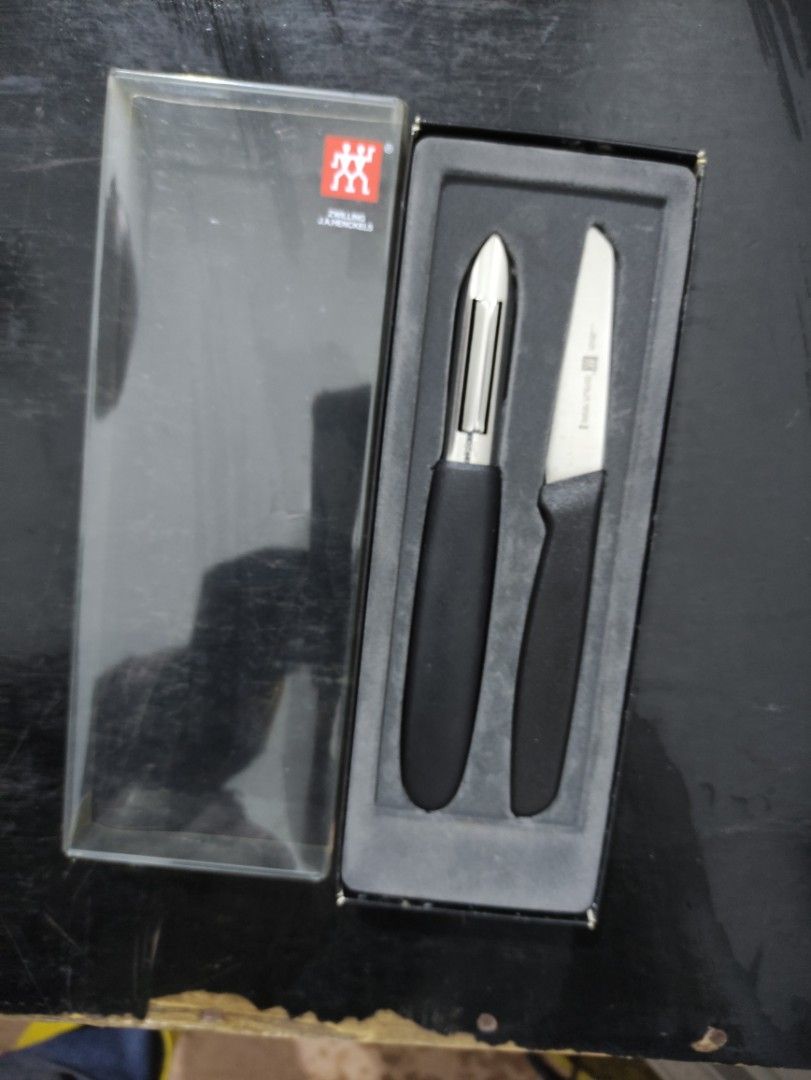 Zwilling J.A. Henckels Knife and Peeler Set