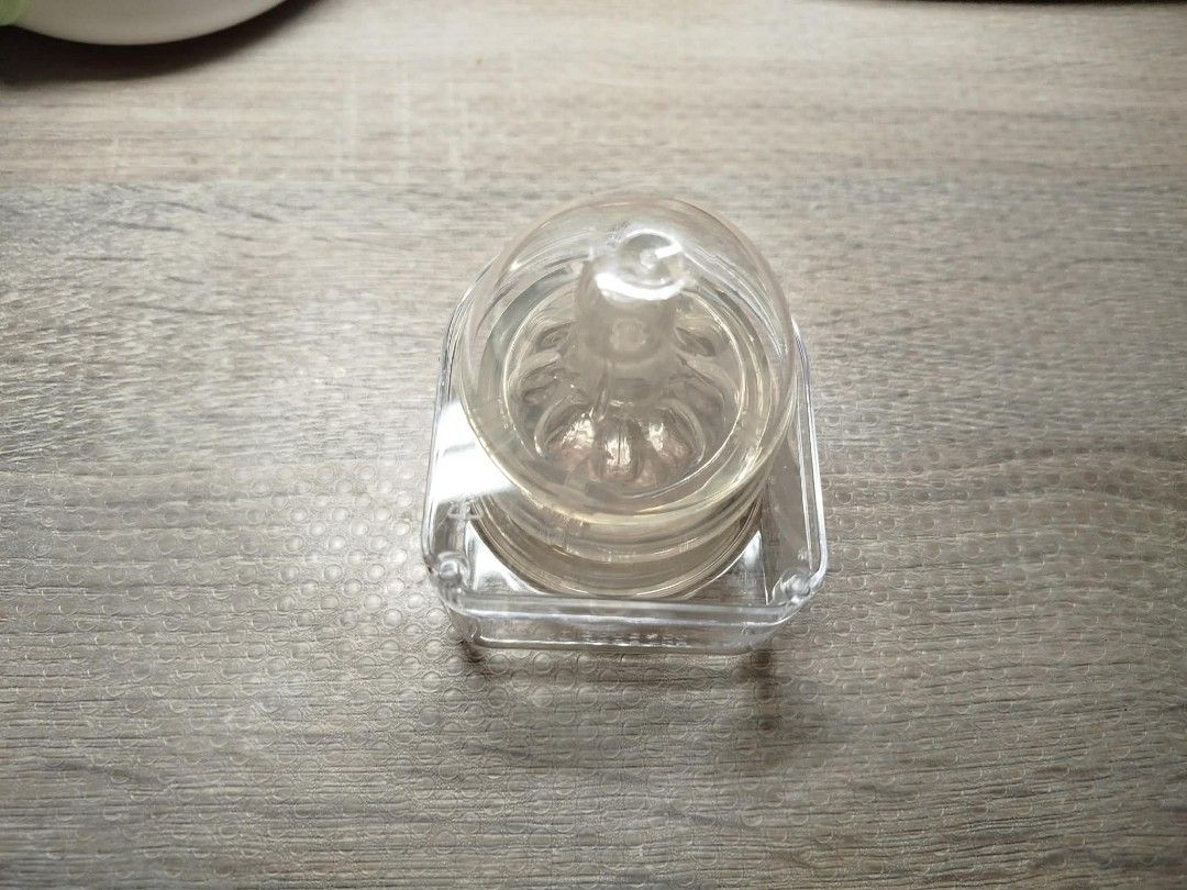 3M+ Natural Variable Flow Nipple 2-Pack (Category: Breastfeeding & Bottle Feeding) located in Manila. Submitted by beblips (Listing ID 1434960401, Image 2). Description: .