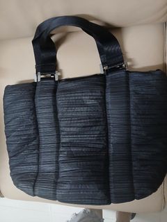（分類：）位於 。 由 miki1127chan 提交（商品編號 1434961734，圖片 1）。簡介： 。
