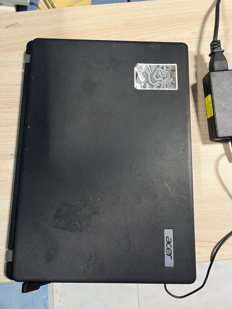 Acer439976471560857602