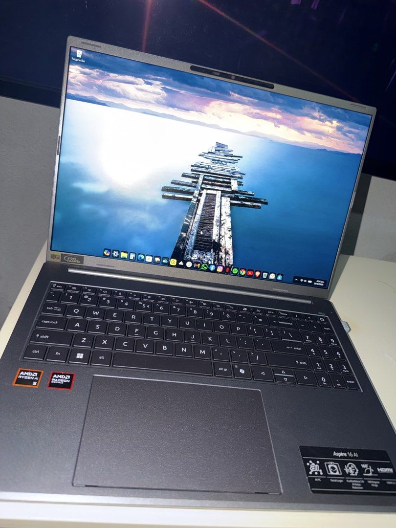 Acer Aspire 16 AI Laptop - Like New