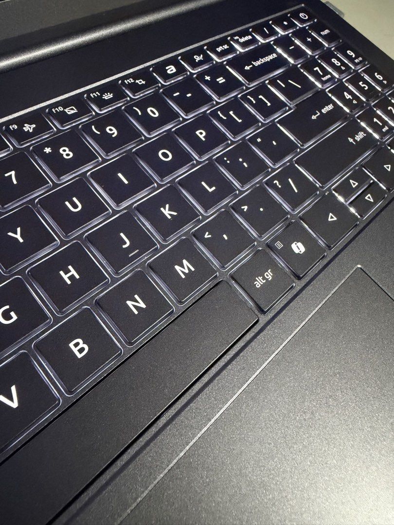 Acer Aspire 16 AI Laptop - Like New439976465888061441